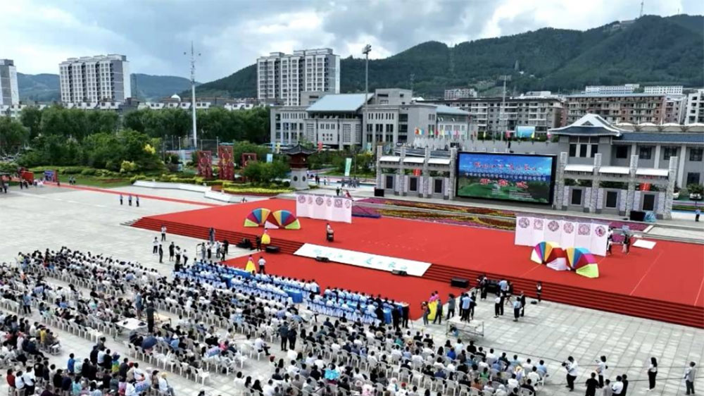 吉林：長白朝鮮族自治縣第十五屆民俗文化旅游節(jié)開幕，實現(xiàn)全域旅游產(chǎn)業(yè)高質(zhì)量發(fā)展！